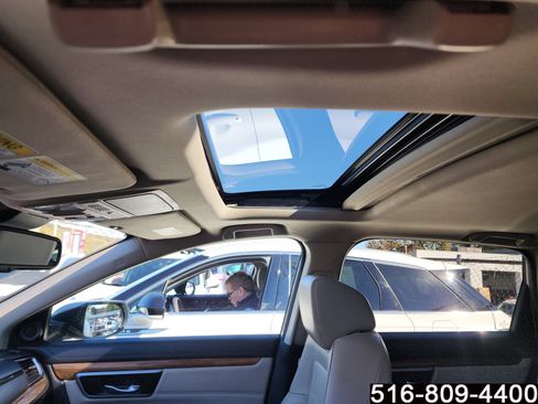 Used 2019 Honda CR-V EX-L image 9