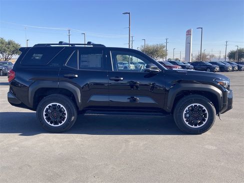 New 2026 Toyota 4Runner TRD Off-Road Premium image 4