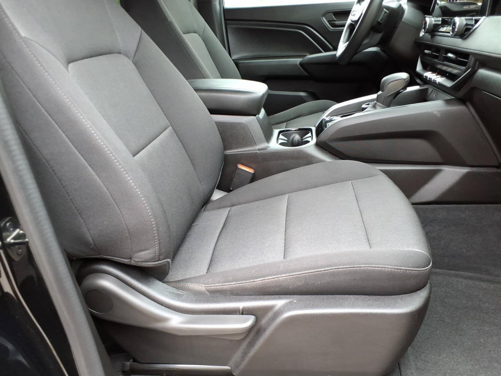 Used 2023 Chevrolet Colorado Trail Boss w/ Safety Package AWD/4WD image 25