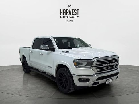 Used 2022 RAM 1500 Laramie AWD/4WD image 10