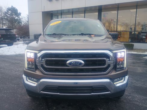 Certified 2022 Ford F150 XLT w/ Equipment Group 302A High image 2