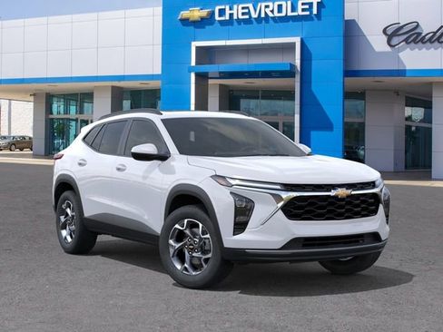 New 2026 Chevrolet Trax LT w/ Sunroof Package image 33