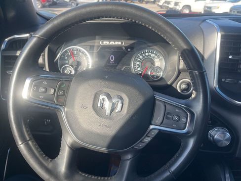 Used 2024 RAM 1500 Laramie image 12