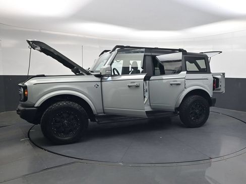 Used 2024 Ford Bronco Outer Banks AWD/4WD image 52