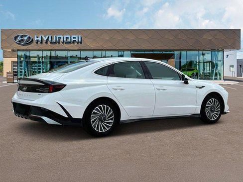 New 2025 Hyundai Sonata SEL image 8