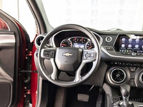 Used 2022 Chevrolet Blazer LT FWD image 35