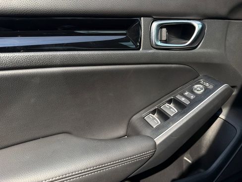 Used 2025 Honda Civic Sport Touring image 32