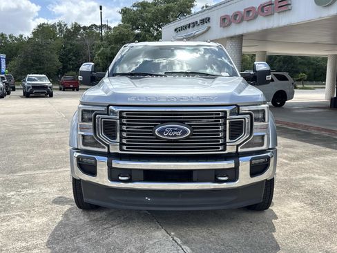 Used 2022 Ford F450 Lariat w/ Lariat Ultimate Package image 2