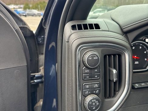 Used 2023 Chevrolet Silverado 2500 High Country w/ Z71 Off-Road Package image 22