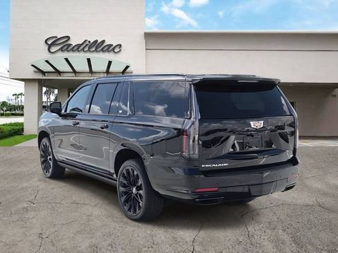 New 2026 Cadillac Escalade ESV Platinum Sport w/ LPO, ONYX Package image 3