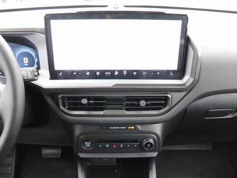 New 2025 Ford Bronco Sport Outer Banks w/ Outer Banks Tech Package+ AWD/4WD image 19