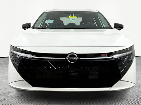 New 2026 Nissan Sentra SR FWD image 2
