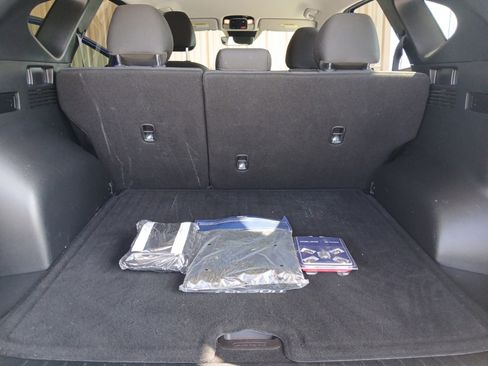 Used 2022 Hyundai Tucson SEL w/ Cargo Package image 16