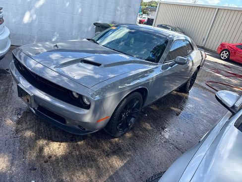 Used 2017 Dodge Challenger SXT Plus RWD image 2
