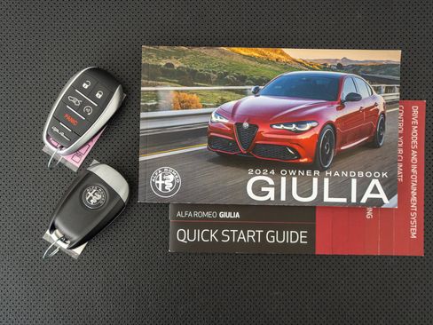 Used 2024 Alfa Romeo Giulia Quadrifoglio RWD image 22