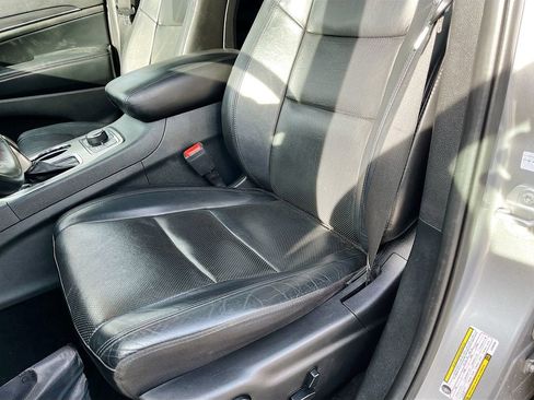 Used 2020 Jeep Grand Cherokee Limited w/ Luxury Group II AWD/4WD image 19