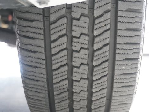 Used 2023 Ford Transit 350 XLT RWD image 25