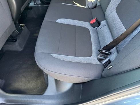 Used 2021 Chevrolet TrailBlazer LT w/ Convenience Package FWD image 17
