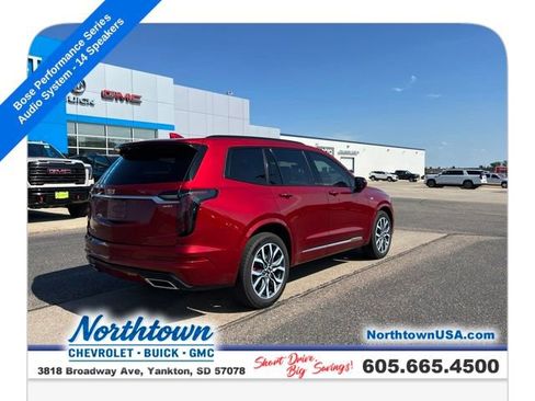 Used 2024 Cadillac XT6 Sport w/ Platinum Package AWD/4WD image 9