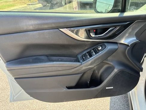 Used 2019 Subaru Crosstrek 2.0i Limited w/ Moonroof Package w/Navigation AWD/4WD image 15