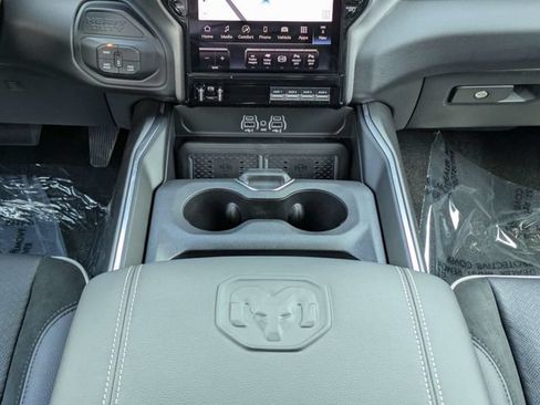 New 2026 RAM 3500 Laramie AWD/4WD image 19