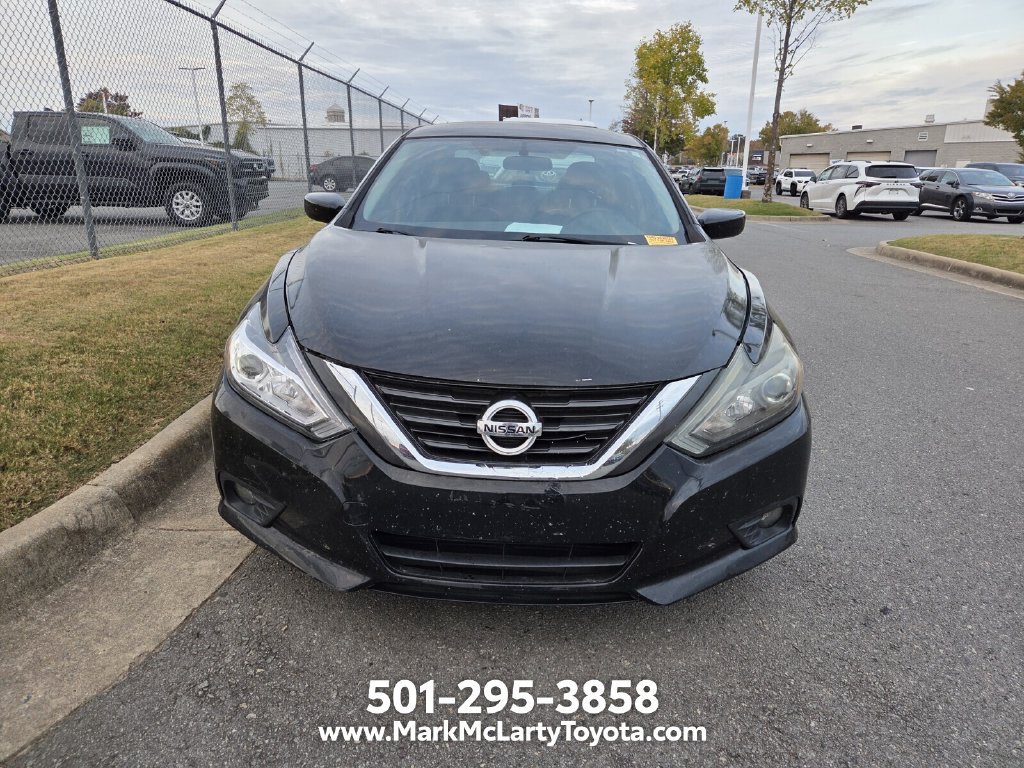 Used 2016 Nissan Altima 2.5 SR FWD image 2