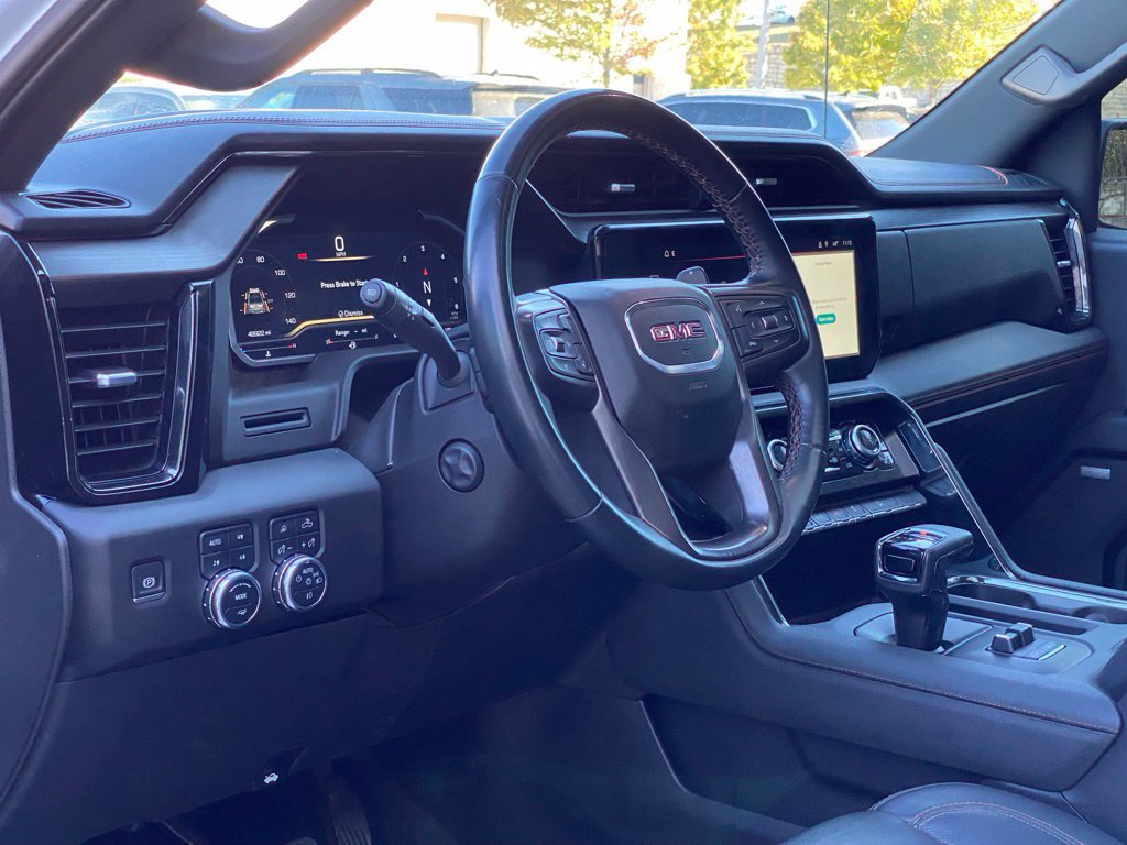 Used 2023 GMC Sierra 1500 AT4 w/ AT4 Premium Package AWD/4WD image 6