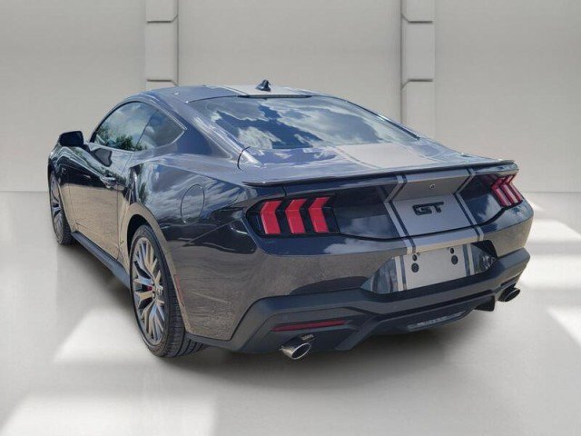 Used 2024 Ford Mustang GT Premium RWD image 6