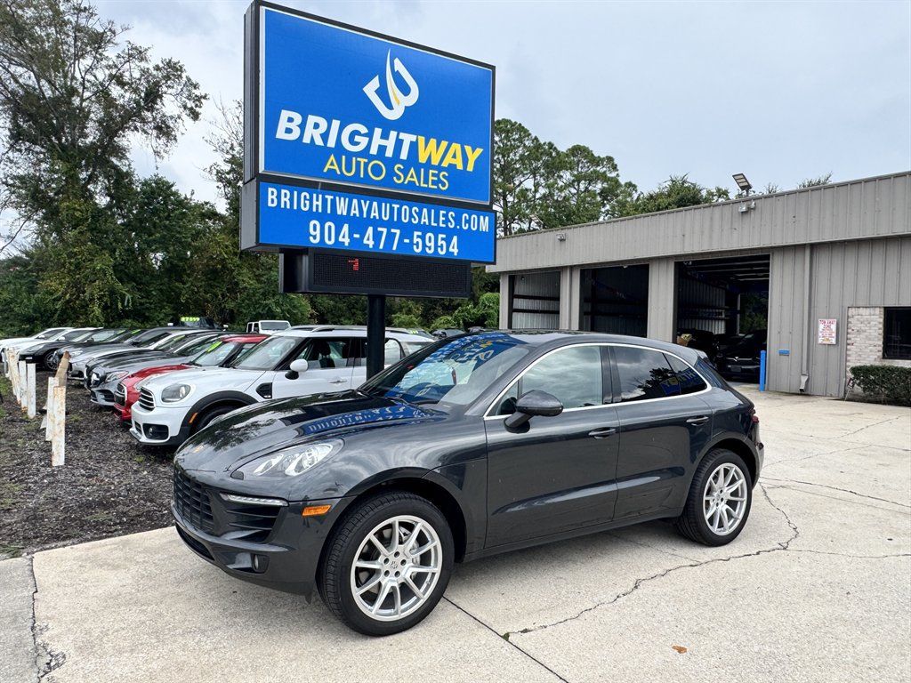 Used 2018 Porsche Macan S AWD/4WD image 1