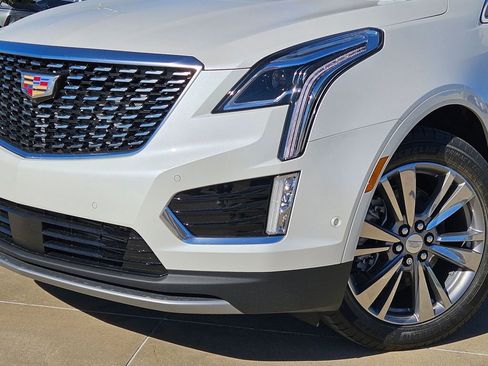 New 2026 Cadillac XT5 Premium Luxury w/ Driver Assist Package image 7