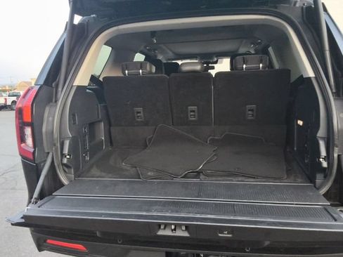 Used 2025 Ford Expedition Active RWD image 15