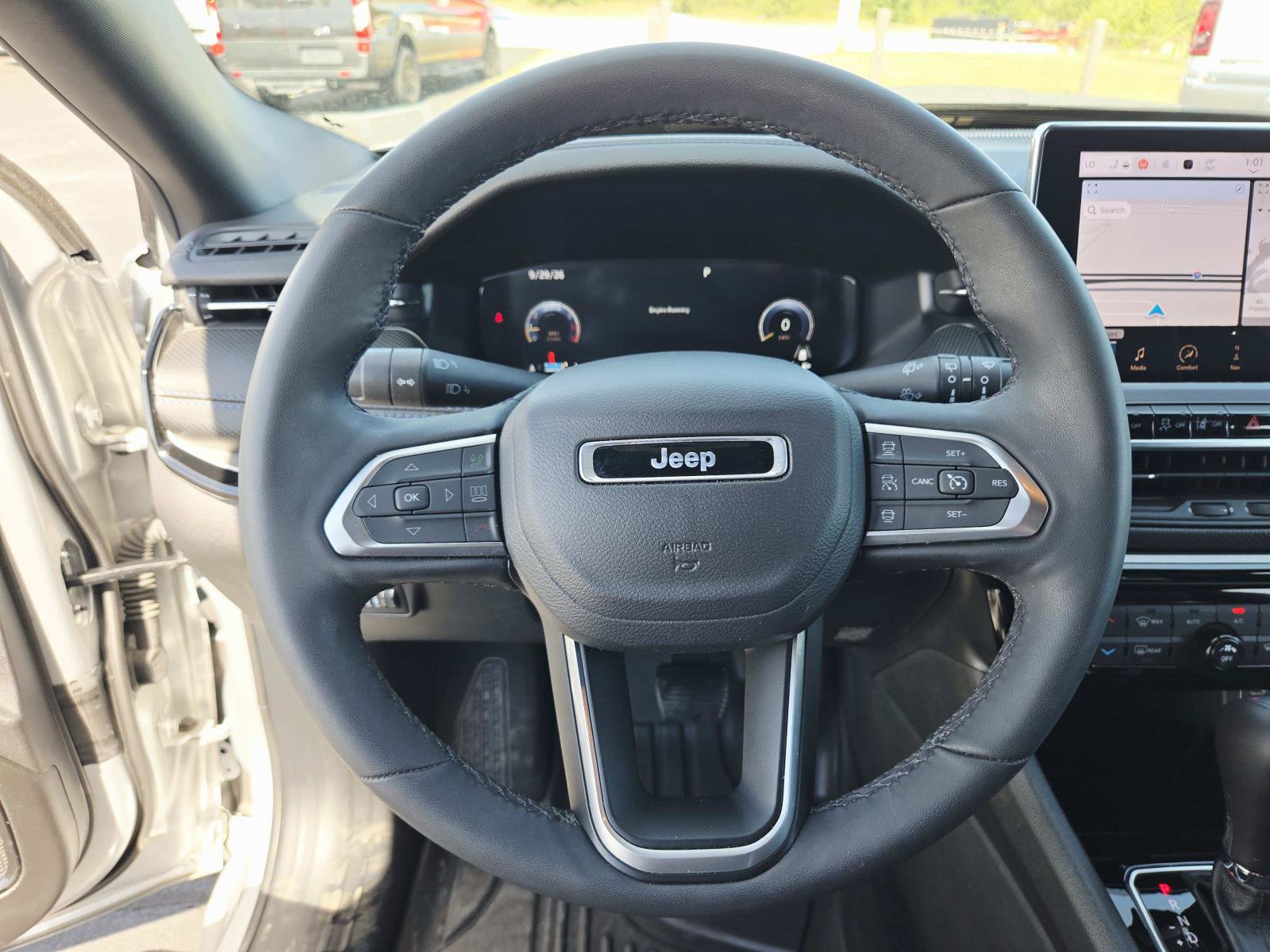 Used 2025 Jeep Compass Limited w/ High Altitude Package AWD/4WD image 21