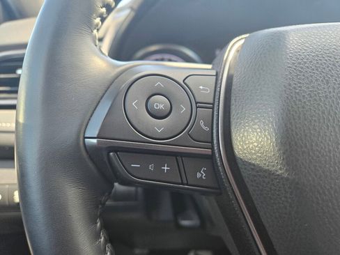 Used 2022 Toyota Camry SE image 24