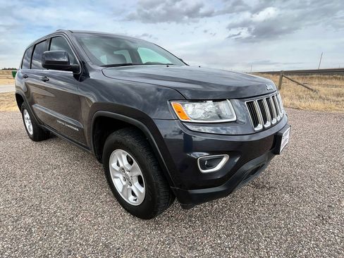 Used 2015 Jeep Grand Cherokee Laredo w/ Quick Order Package 23E image 8