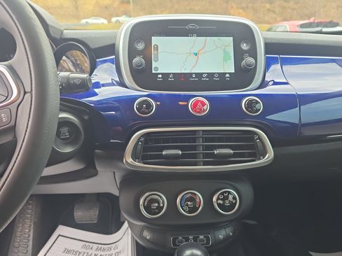 Used 2019 FIAT 500X Trekking image 19