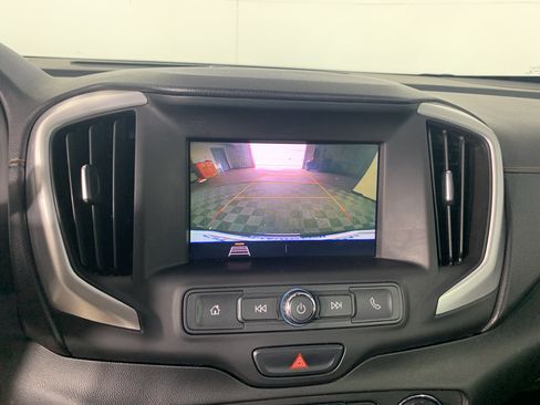 Used 2020 GMC Terrain SLE w/ Driver Convenience Package FWD image 26