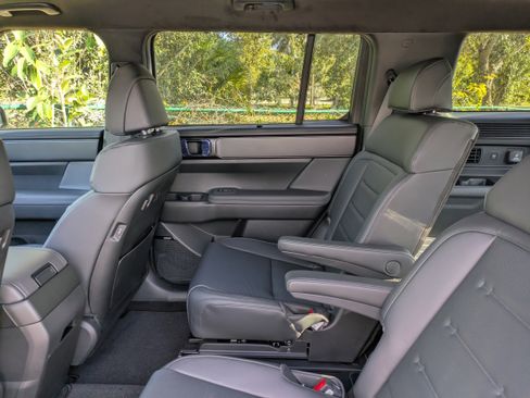 New 2026 Hyundai Santa Fe Calligraphy image 13