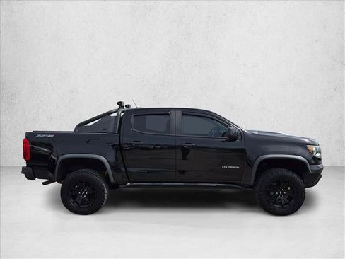 Used 2019 Chevrolet Colorado ZR2 w/ ZR2 Midnight Special Edition AWD/4WD image 4