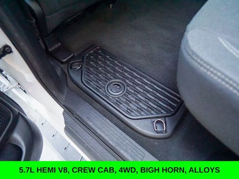 Used 2020 RAM 1500 Big Horn AWD/4WD image 16