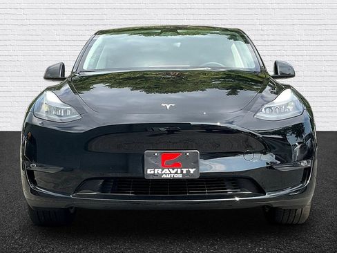 Used 2023 Tesla Model Y 2WD image 2