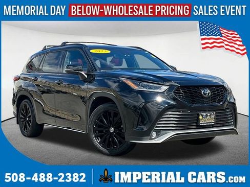 Used 2023 Toyota Highlander XSE AWD/4WD image 1