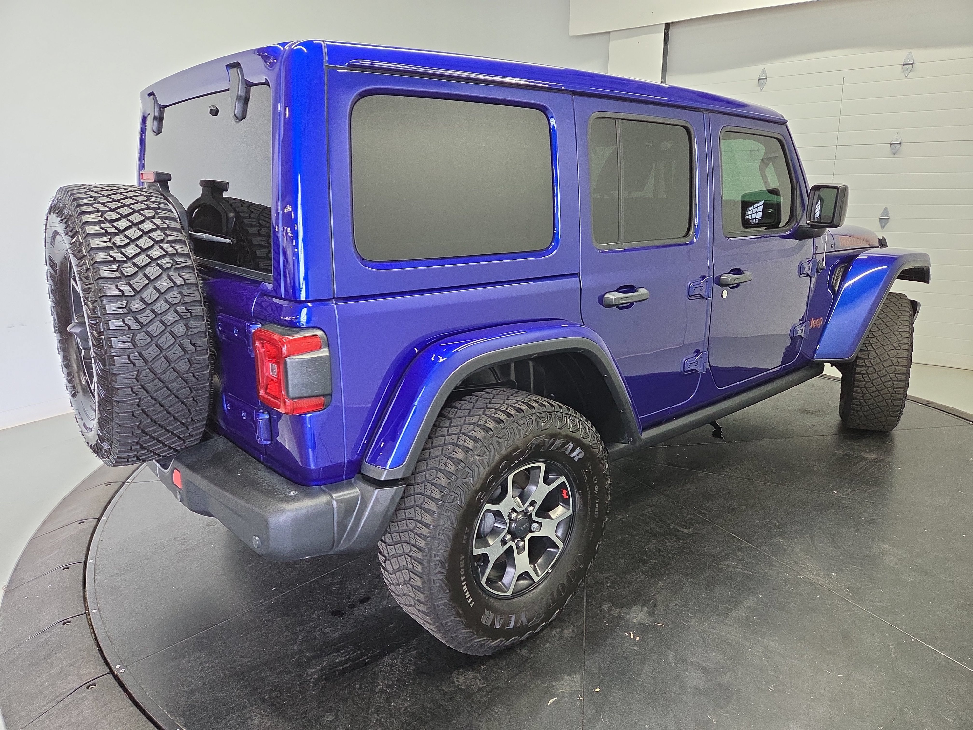 Used 2020 Jeep Wrangler Unlimited Rubicon AWD/4WD image 9