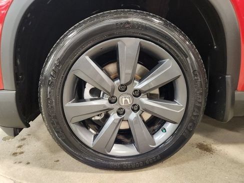 Used 2023 Honda Pilot Sport image 10