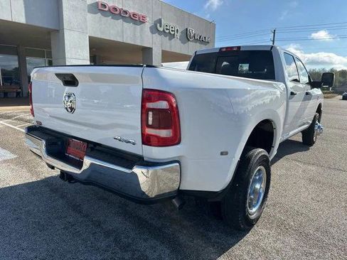 Certified 2024 RAM 3500 Tradesman w/ Chrome Appearance Group image 4