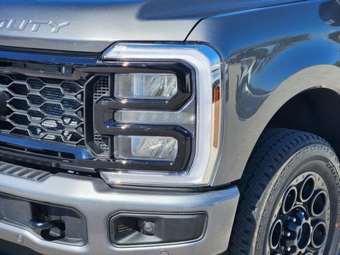 Used 2025 Ford F250 Lariat w/ Lariat Ultimate Package image 6