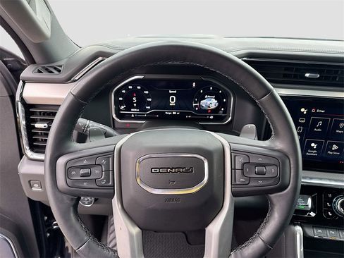Used 2025 GMC Sierra 1500 Denali w/ Denali Reserve Package image 14