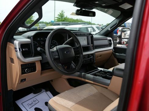 Used 2023 Ford F350 XLT w/ 360-Degree Camera Package AWD/4WD image 23