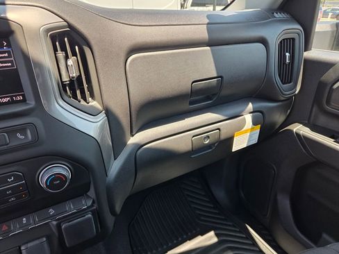 Certified 2026 Chevrolet Silverado 2500 Custom w/ Custom Value Package AWD/4WD image 29