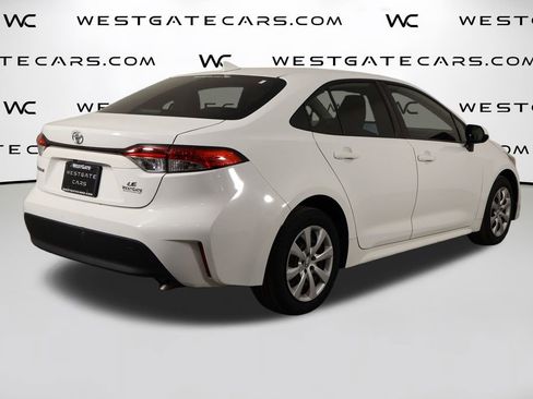 Used 2023 Toyota Corolla LE image 40