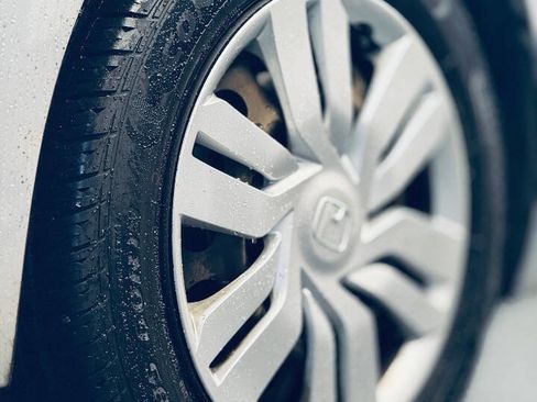 Used 2015 Honda Fit LX image 20